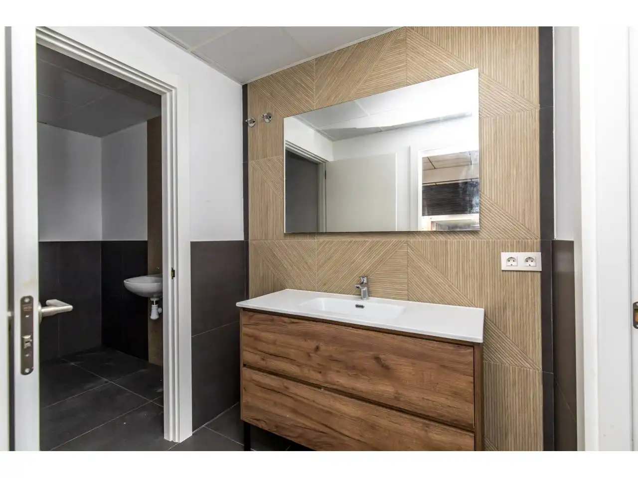 Local comercial de lloguer a Paseo Muntanya 127, imagen 9
