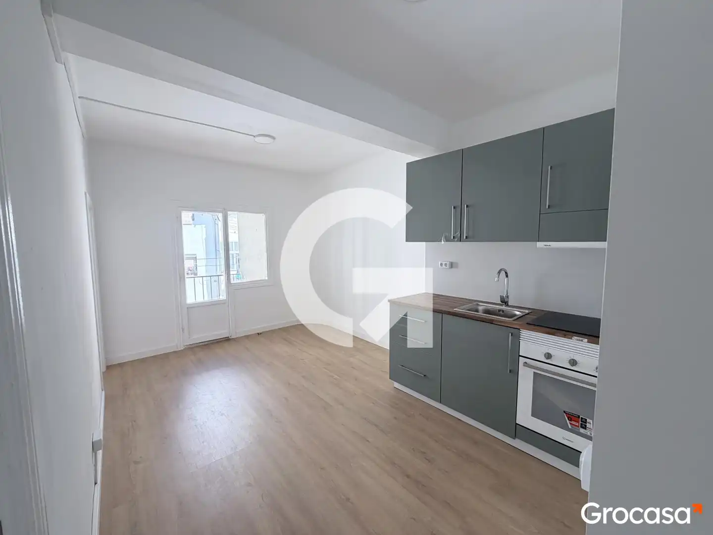 Kitchen of Flat for sale in Badalona  with Balcony