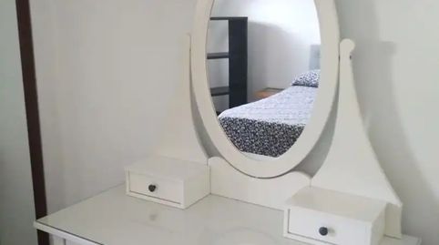 Foto 2 de Piso en venta en Rúa Padre Sarmiento, 8, Alto del Castaño, Narón