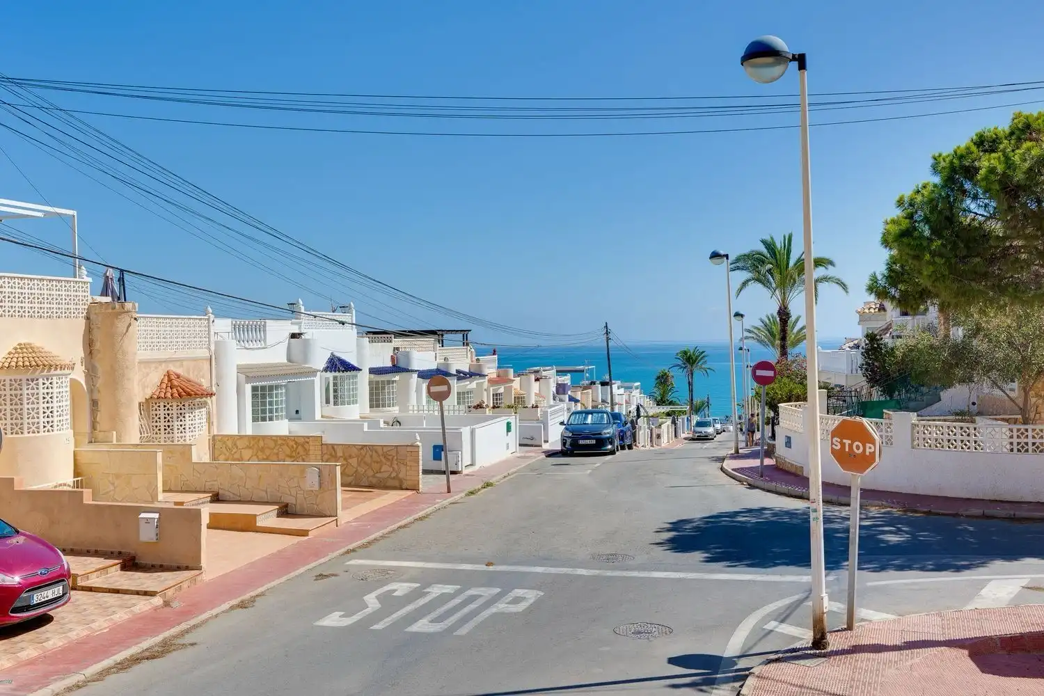 Vista exterior de Apartamento de alquiler en Torrevieja con Amueblado, Lavadora y Microondas