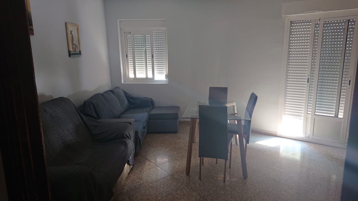 Sala de estar de Piso de alquiler en  Jaén Capital con Aire acondicionado, Calefacción y Amueblado