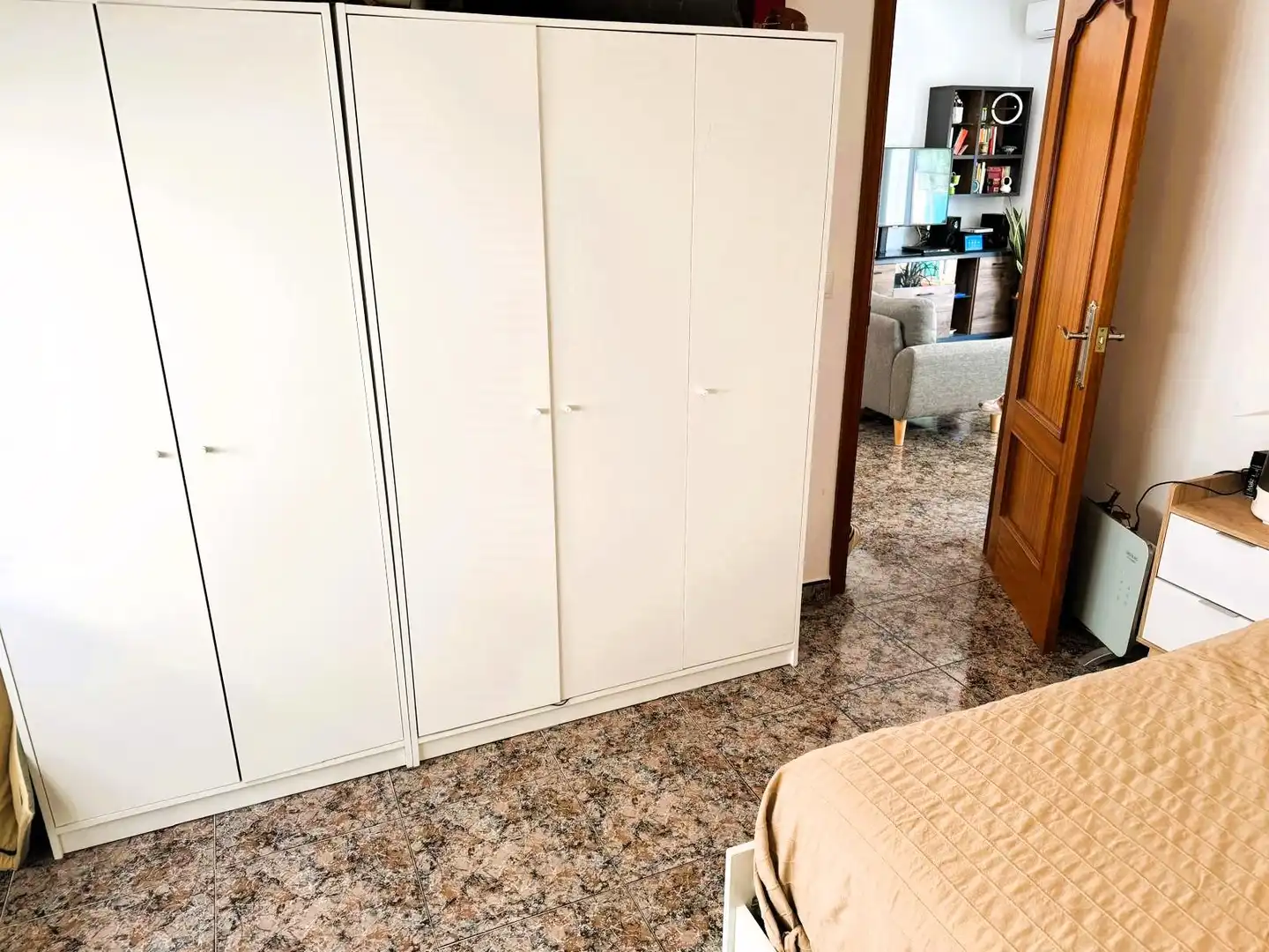 Habitación de Piso en venta en Vilanova i la Geltrú con Aire acondicionado, Calefacción y Balcón