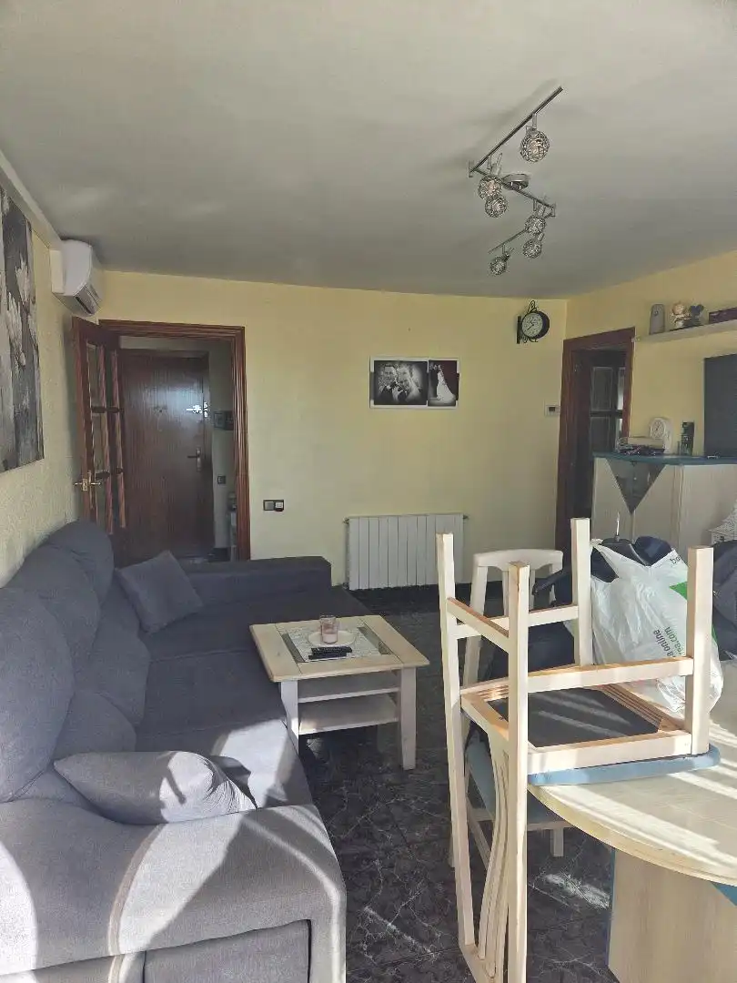 Sala de estar de Piso en venta en Terrassa con Aire acondicionado, Calefacción y Horno