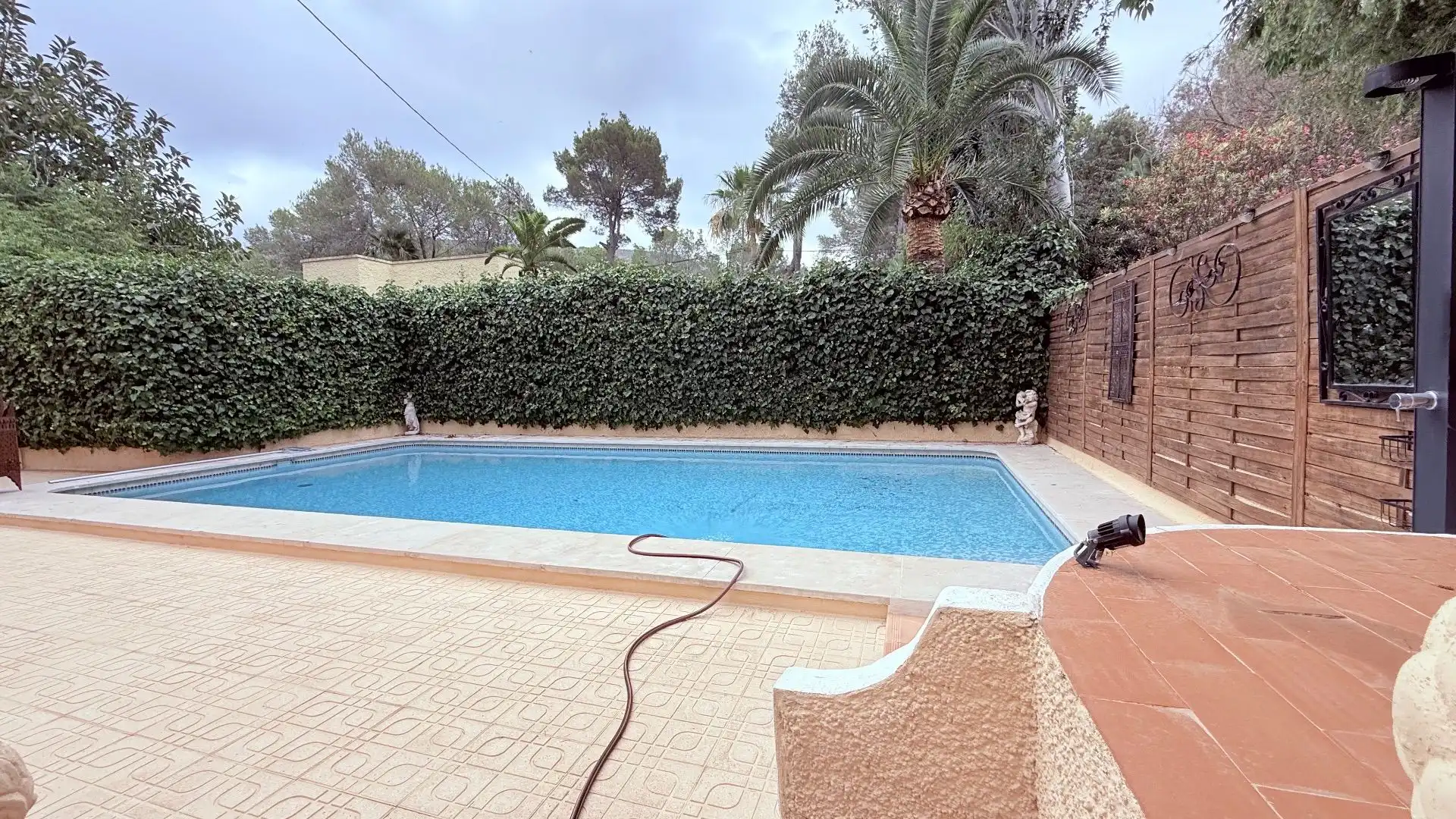 Piscina de Casa o xalet de lloguer en L'Alfàs del Pi amb Aire condicionat, Jardí privat i Piscina