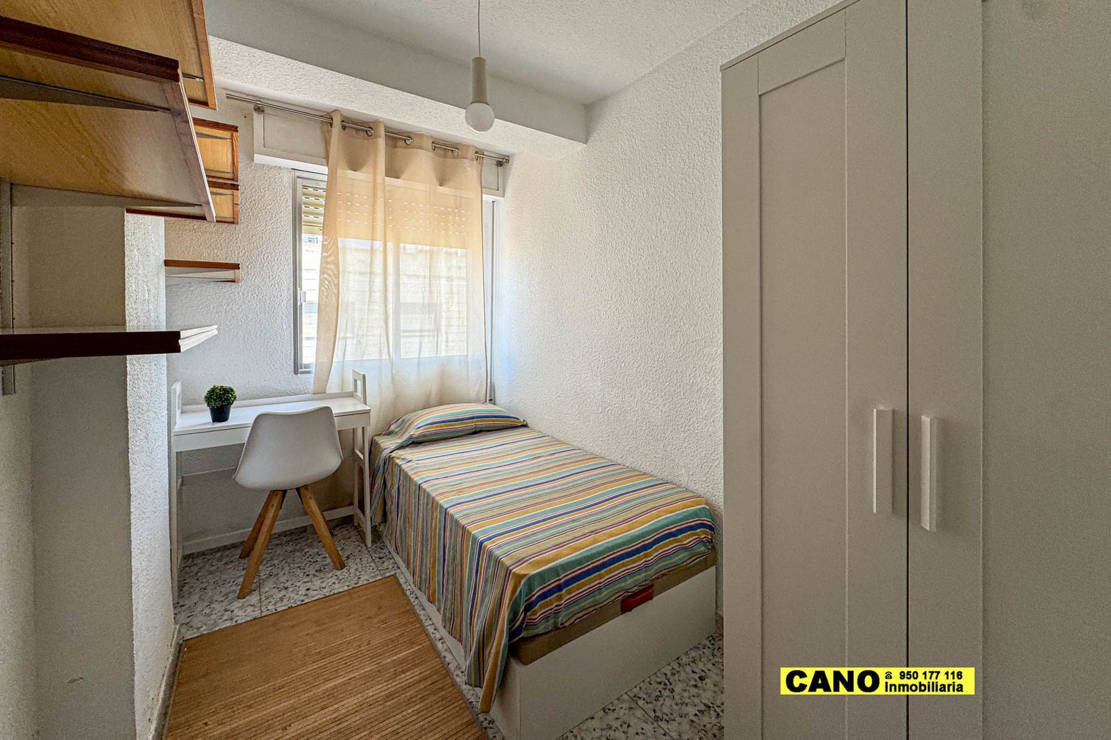Bedroom of Flat for sale in  Almería Capital