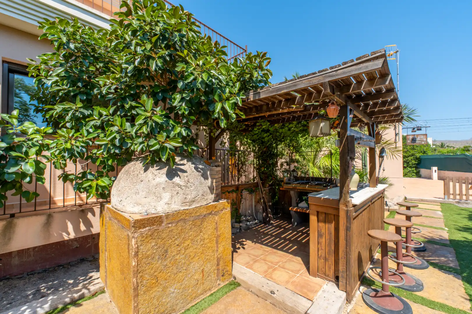 Garden of Houses for sale in El Campello  with Air Conditioner, Heating and Private garden