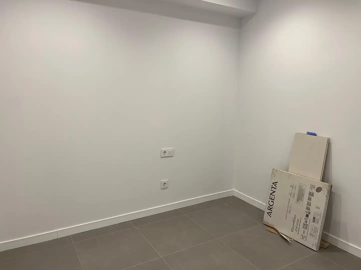Ground floor for sale in Sabadell  with Air Conditioner and Heating