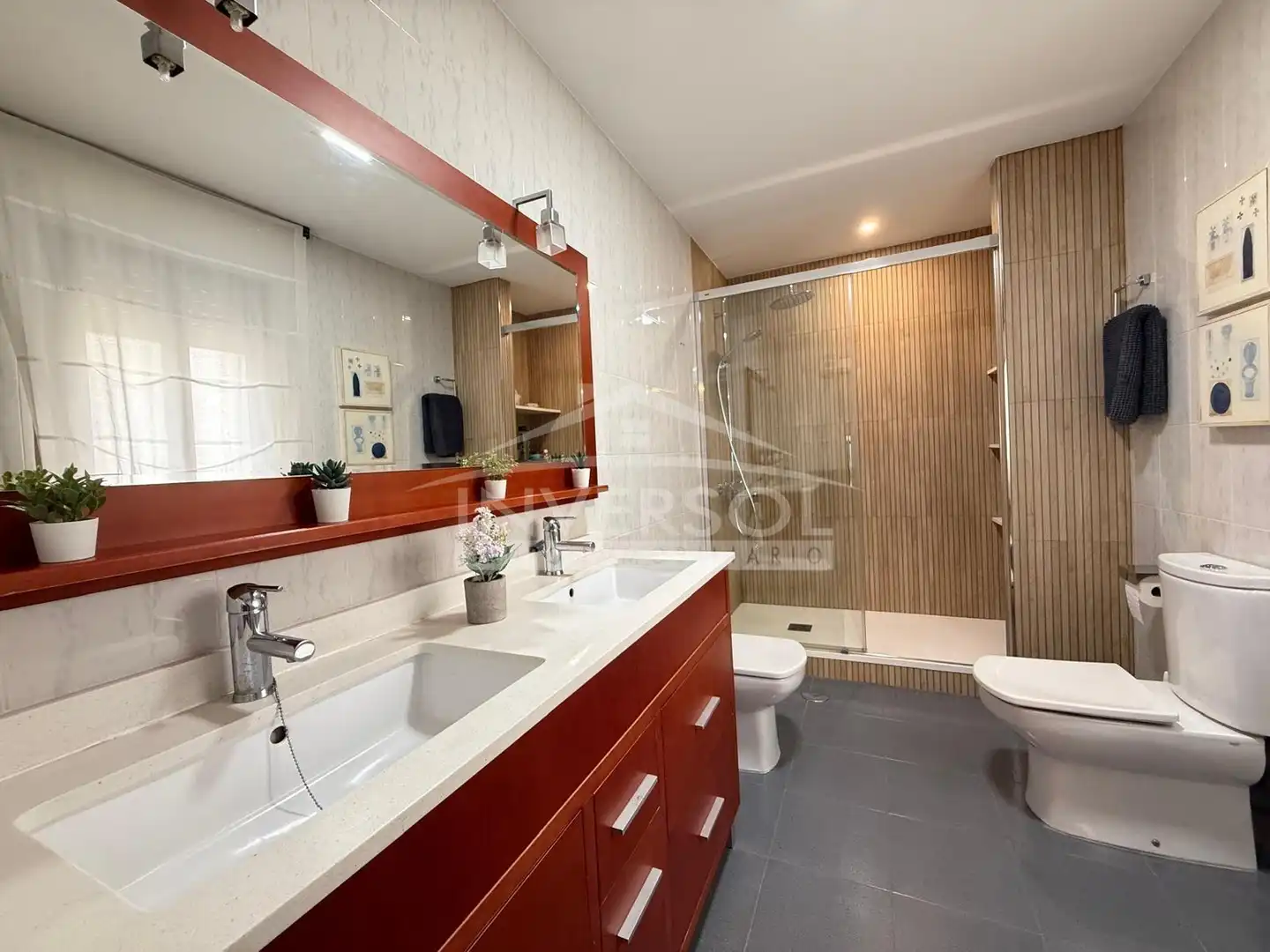 Baño de Ático en venta en El Ejido con Aire acondicionado, Calefacción y Parquet