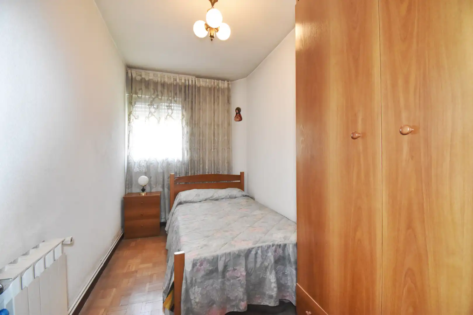 Habitación de Piso en venta en Madrid con Calefacción, Parquet y Amueblado