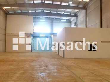 Nave industrial en venta en Montserrat - Parque Empresarial