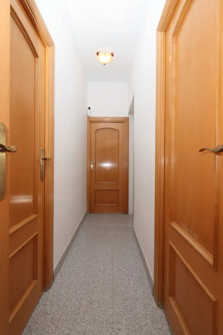 Wohnung zum Verkauf in Sabadell mit Klimaanlage, Heizung und Möbliert