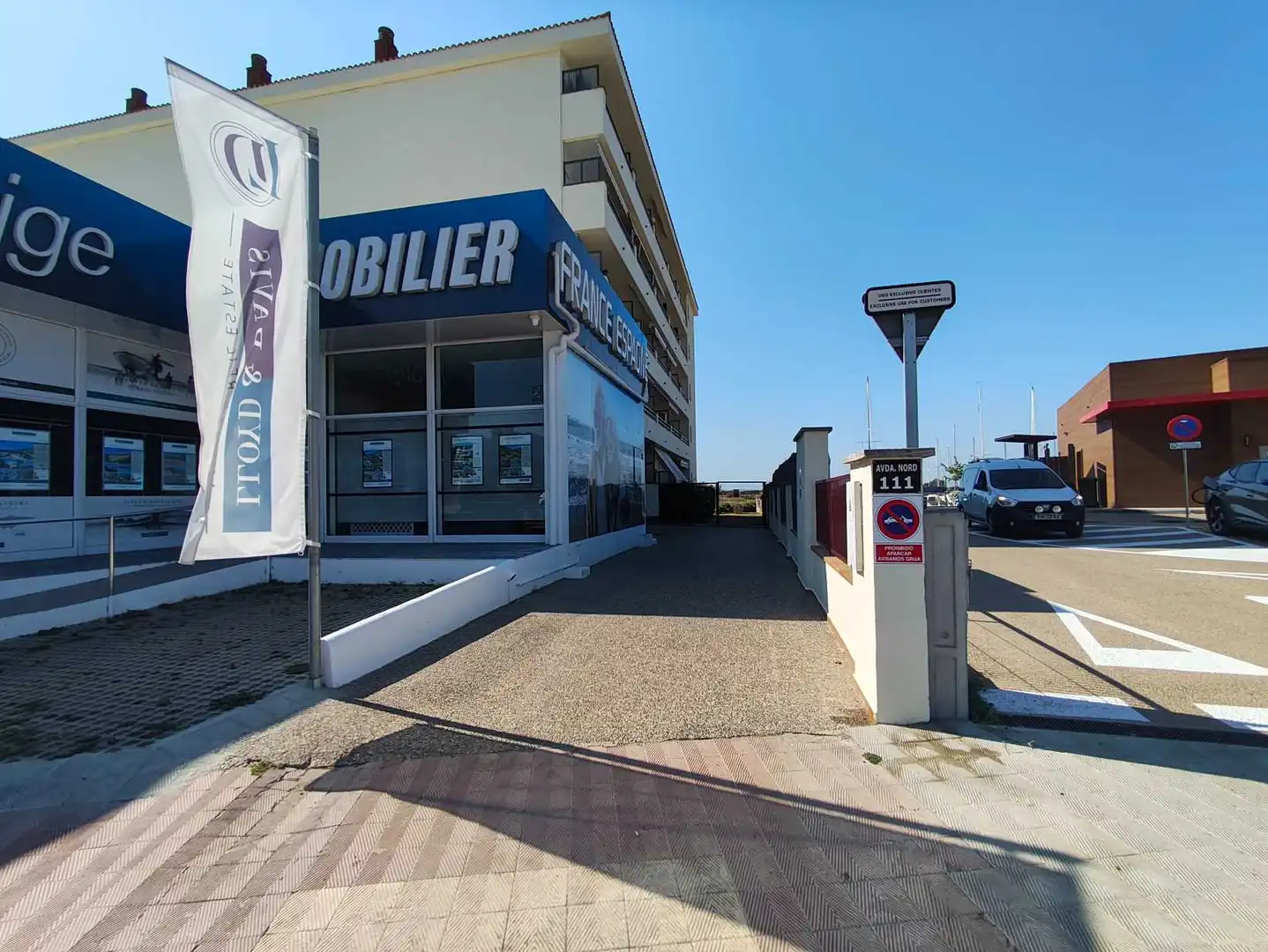 Flat with lift for sale in Av. Nord