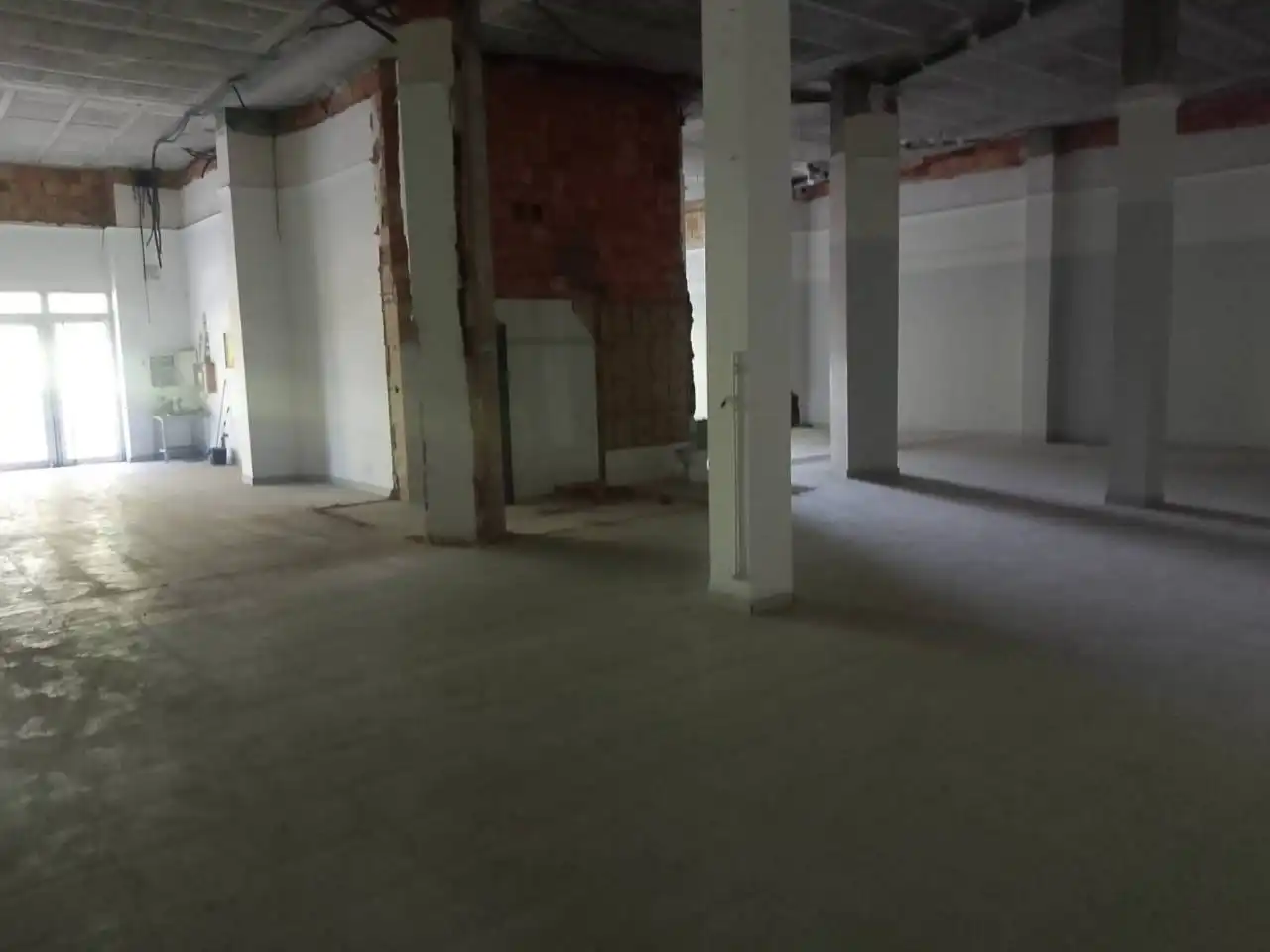 Commercial properties for rent in Oliva