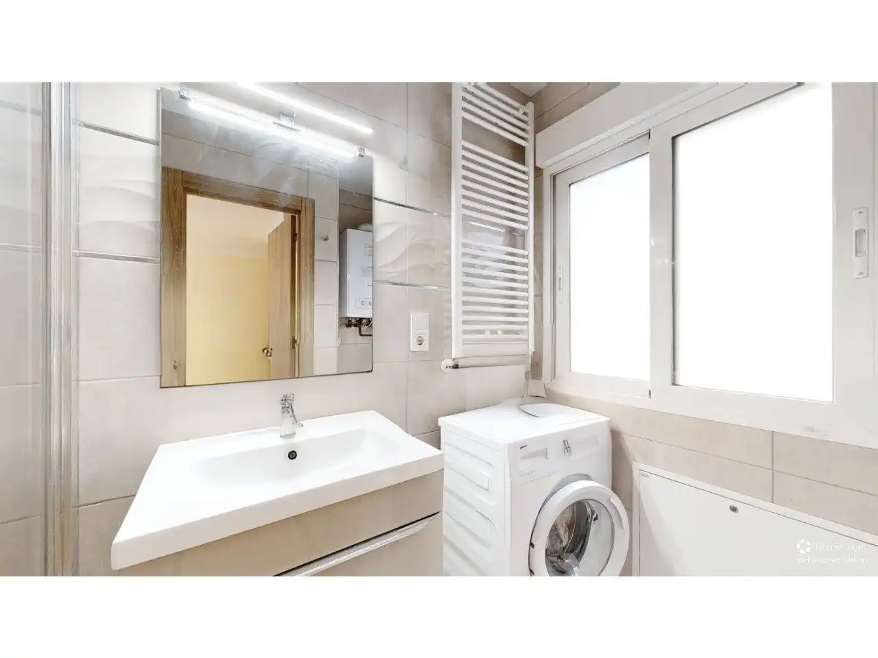 Bathroom of Flat for sale in Torrent  with Air Conditioner, Private garden and Balcony