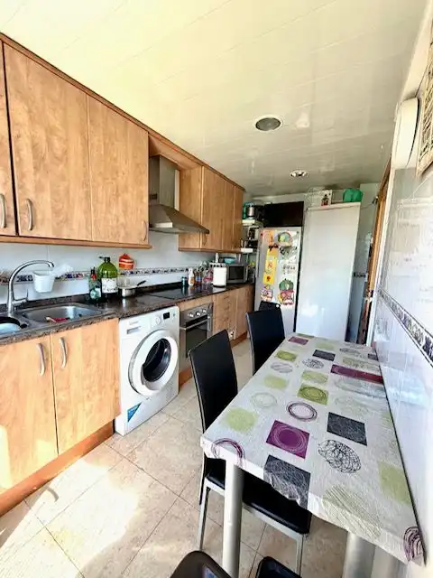 Cocina de Piso en venta en El Pla del Penedès con Calefacción, Parquet y Terraza