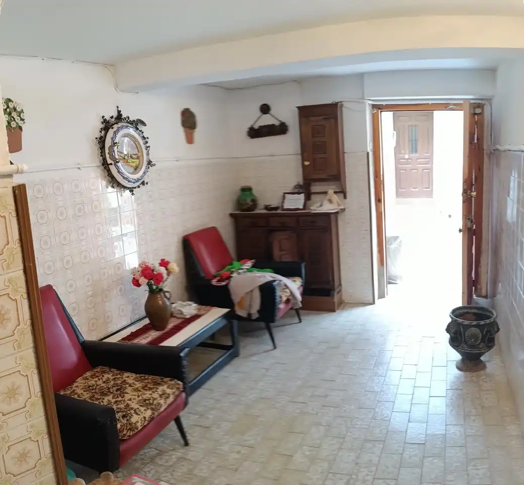 Casa o xalet en venda en Sabiñán amb Jardí privat, Terrassa i Moblat