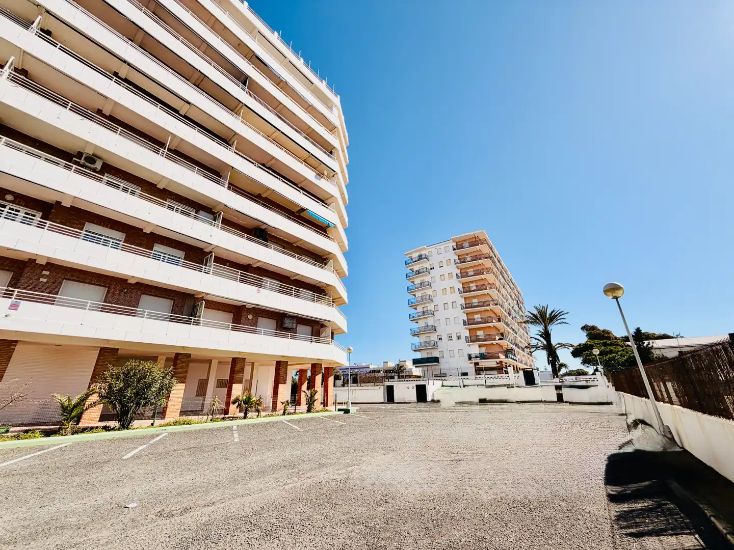 Vista exterior de Pis en venda en Punta Umbría amb Terrassa i Moblat