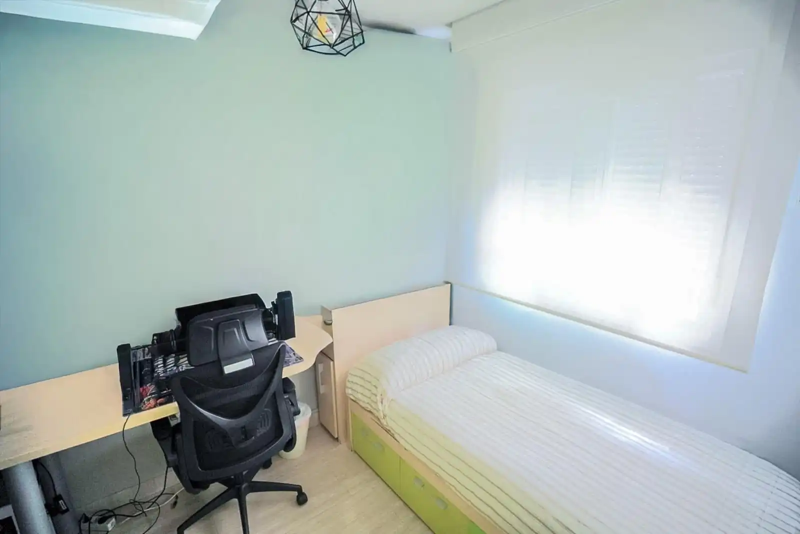 Bedroom of Flat for sale in Málaga  with Air Conditioner, Heating and Private garden