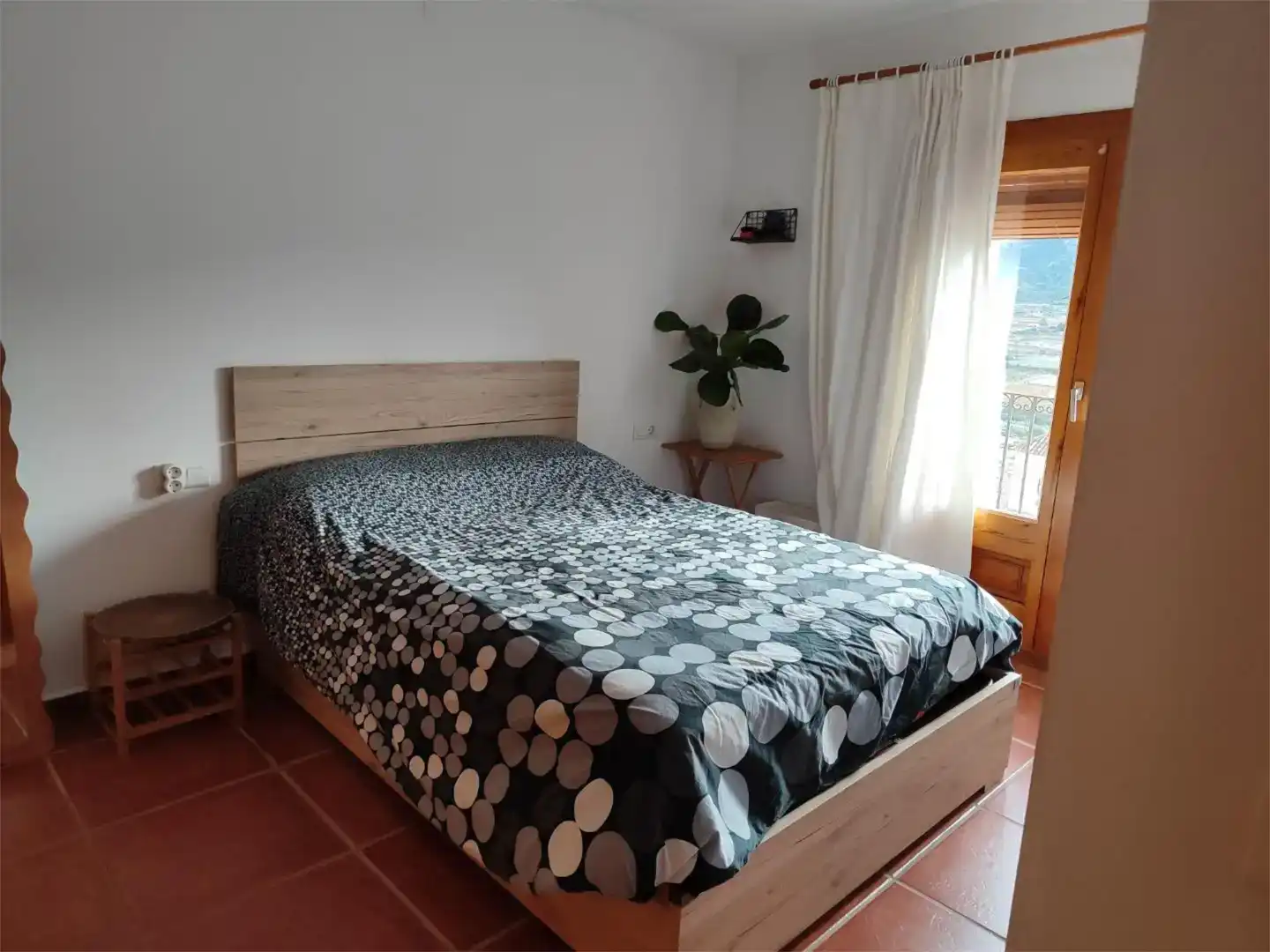 Habitación de Piso en venta en Corbera d'Ebre con Horno, Lavadora y Microondas