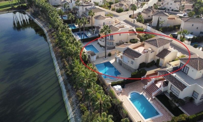 Exterior view of House or chalet for sale in Orihuela  with Air Conditioner, Private garden and Terrace