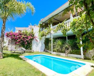 Jardí de Casa o xalet en venda en Atajate amb Aire condicionat, Terrassa i Piscina