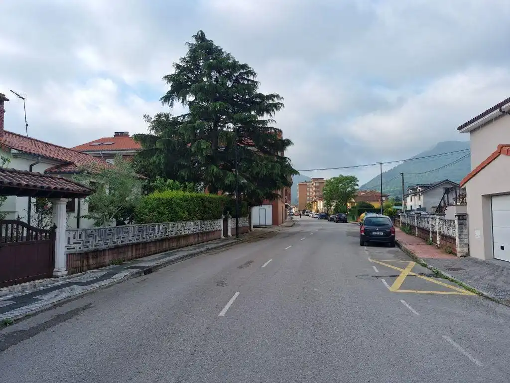 Residential zum Verkauf in Calle de José María Pereda, 35, Los Corrales de Buelna