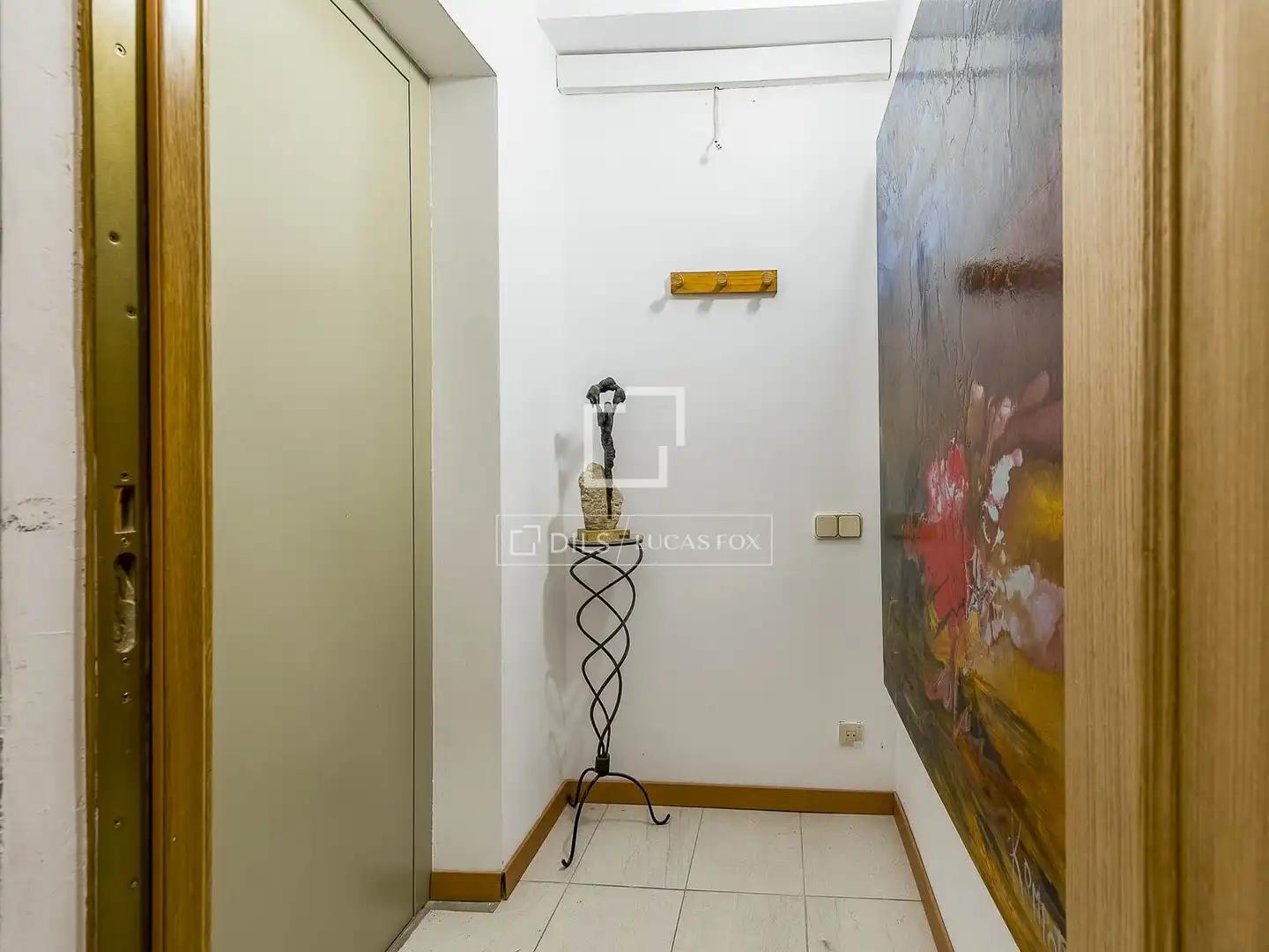 Piso en venta en Barcelona con Calefacción, Terraza y Balcón