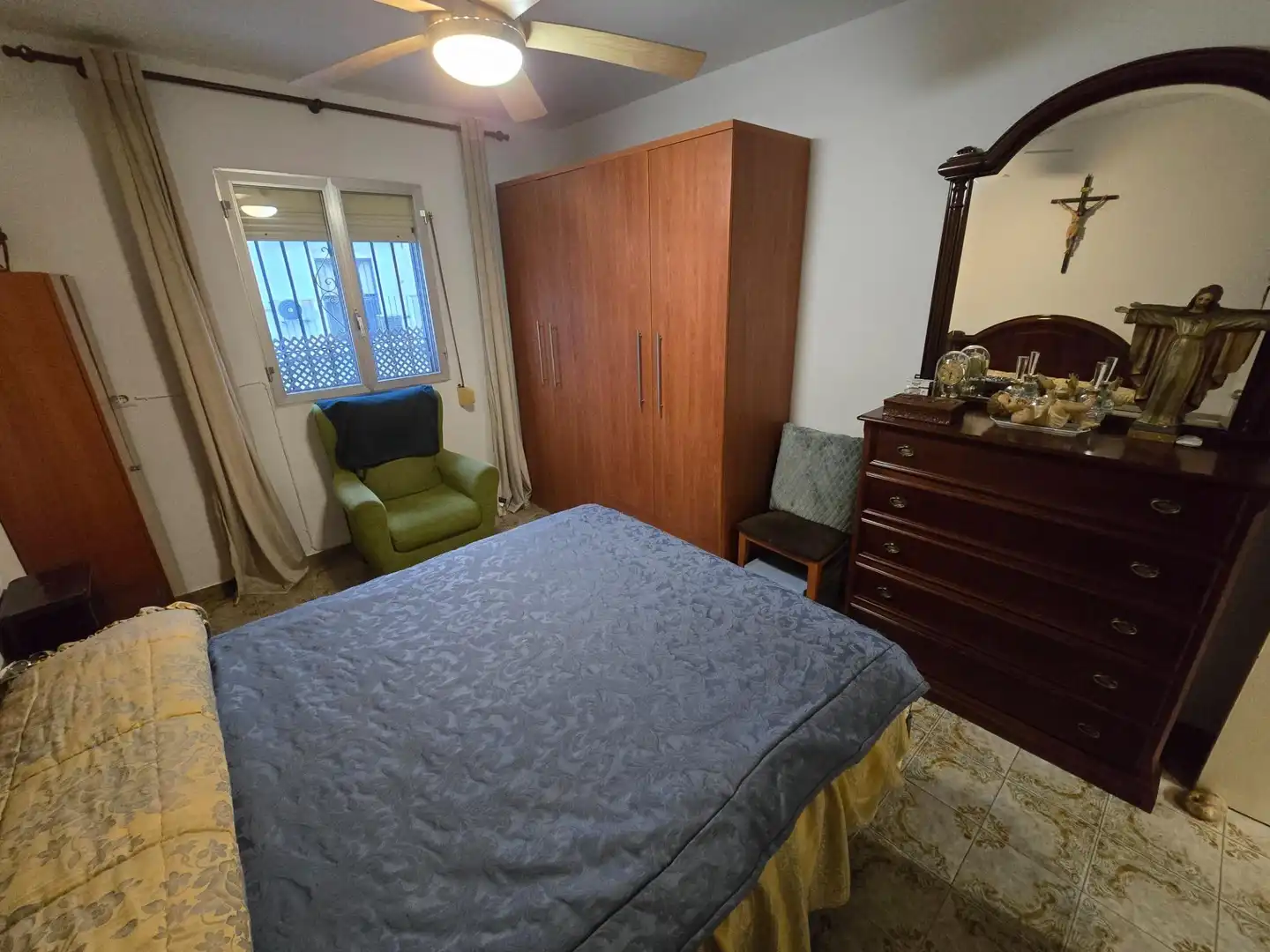Flat for sale in Calle UTRERA, 12, Sector Sur