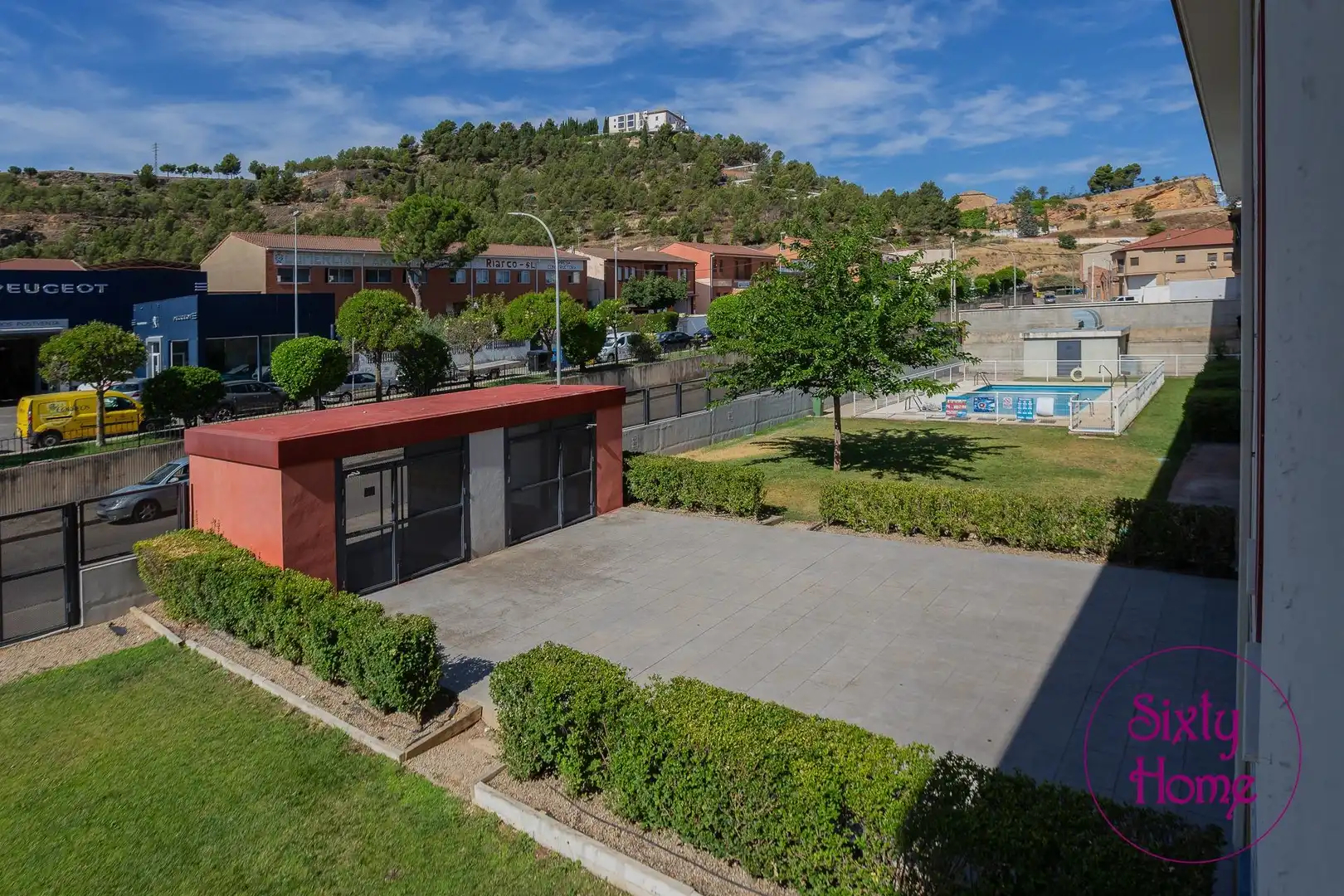 Swimming pool of Flat for sale in Andorra (Teruel)  with Heating, Parquet flooring and Terrace
