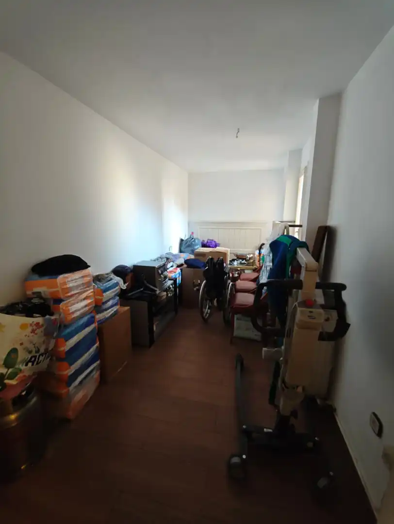 Piso en venta en Salt con Calefacción, Parquet y Horno