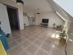 Sala d'estar de Casa o xalet en venda en Ciudad Real amb Aire condicionat, Jardí privat i Terrassa