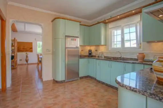 Cocina de Casa o chalet en venta en Calpe / Calp con Aire acondicionado, Calefacción y Terraza