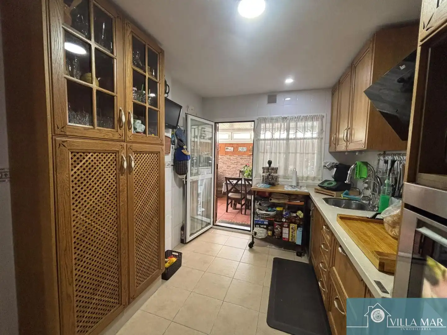 Kitchen of Detached homes for sale in Rota
