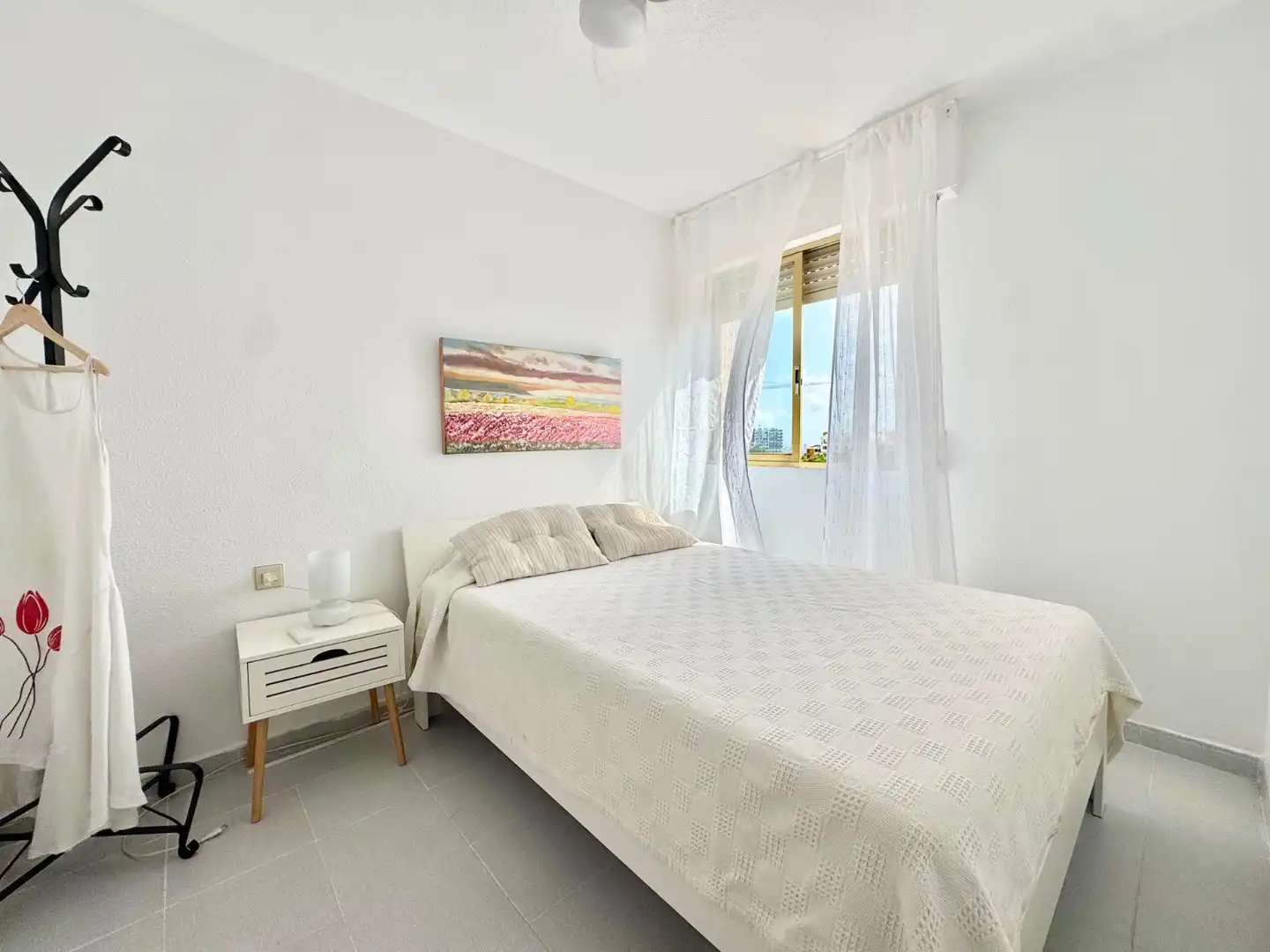 Schlafzimmer von Wohnungen zur Miete in Orihuela mit Möbliert, Waschmaschine und Mikrowelle