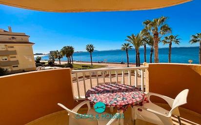 Vista exterior de Apartament en venda en La Manga del Mar Menor amb Calefacció, Terrassa i Moblat