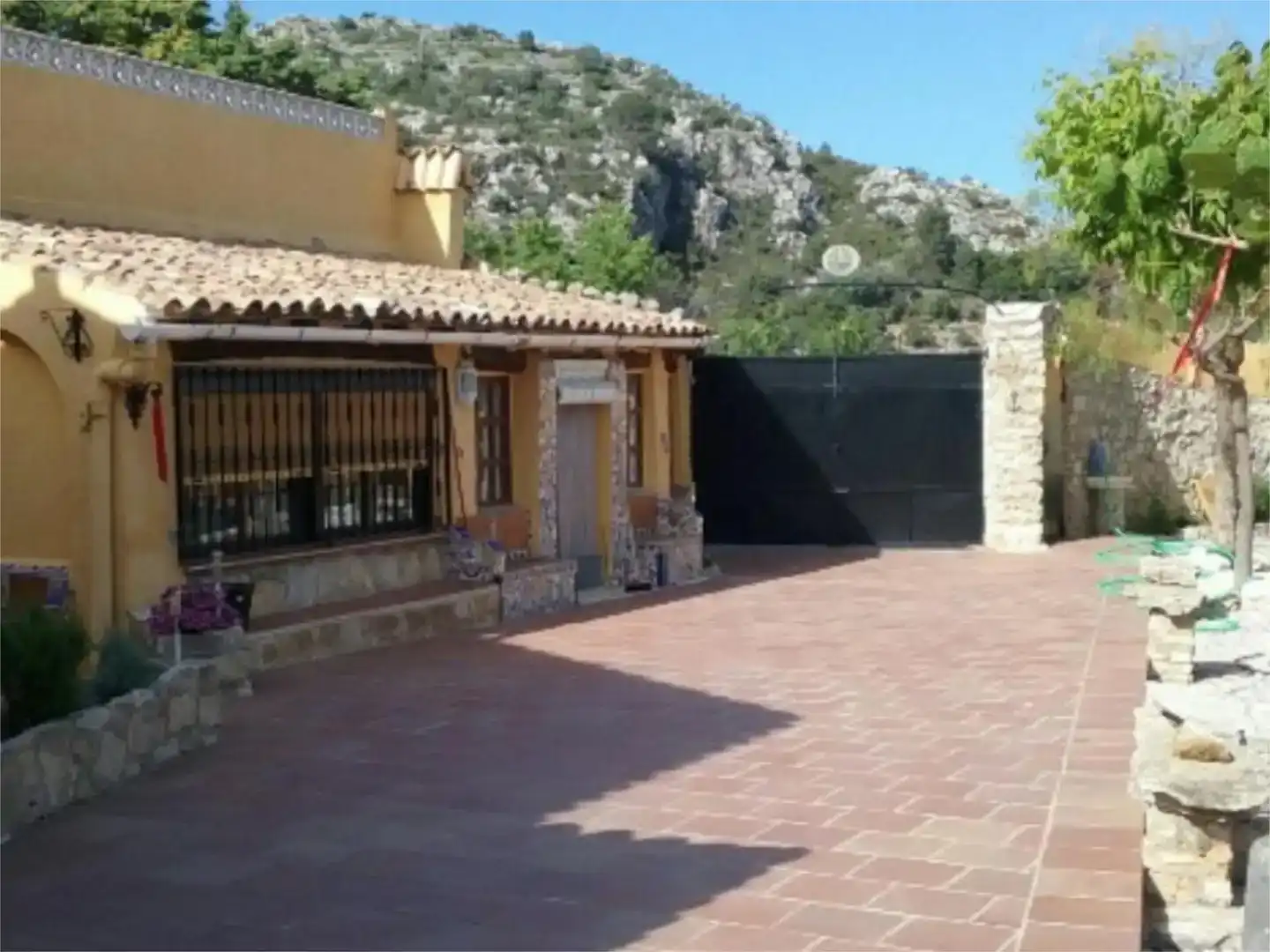 Vista exterior de Casa o chalet en venta en Tàrbena