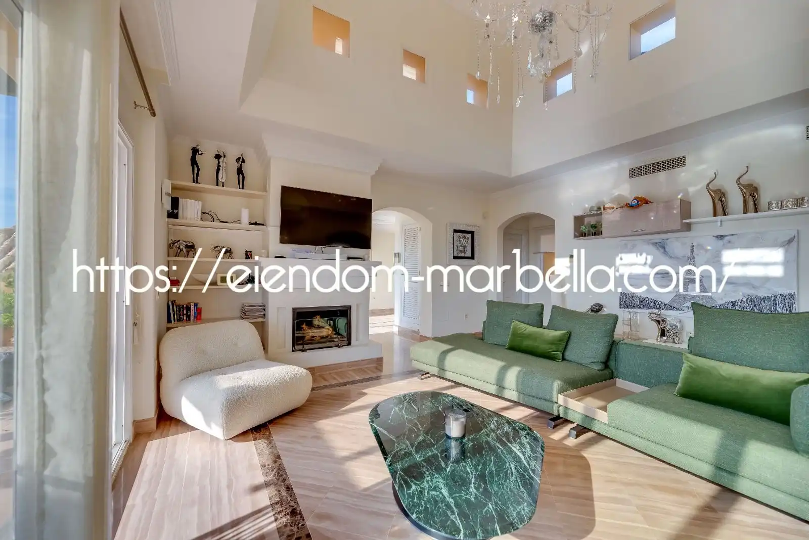 Sala de estar de Apartamento en venta en Marbella con Aire acondicionado, Calefacción y Terraza