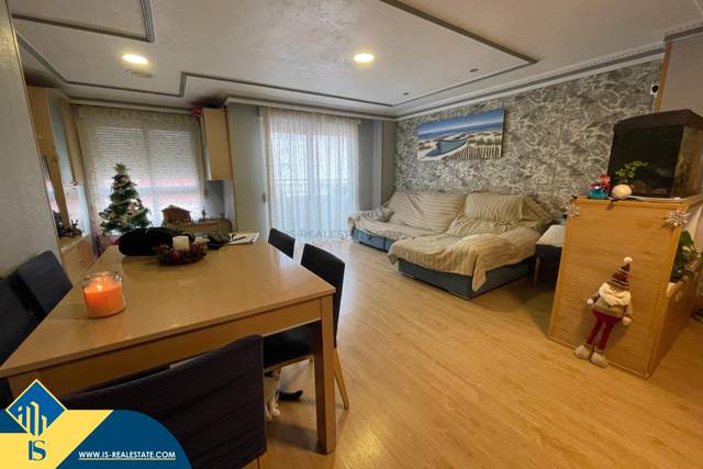 Piso en Venta en Antonio Machado