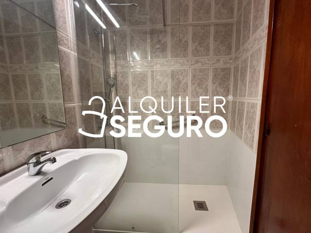 Piso en Alquiler en Ramón y Cajal en El Mercado