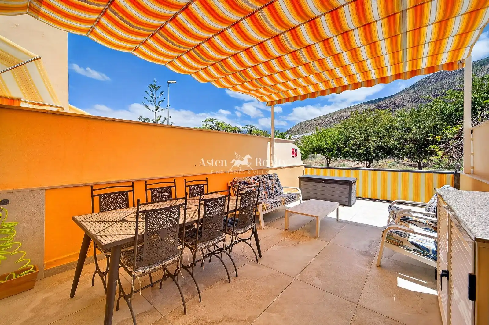 Terrasse von Maisonette zum Verkauf in Arona mit Klimaanlage, Terrasse und Abstellraum