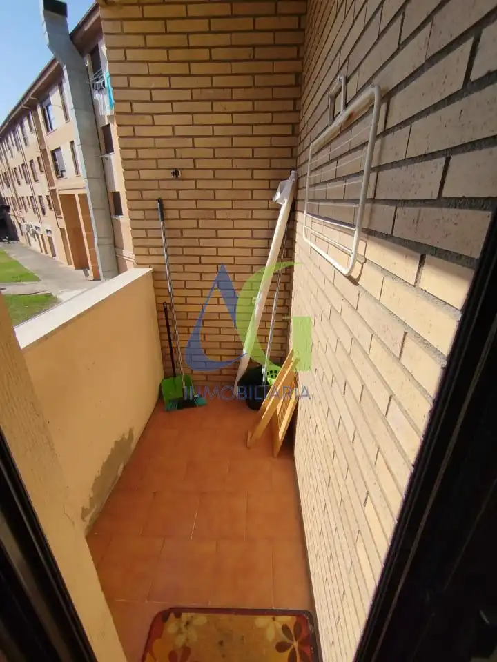 Balcony of Flat for sale in Villaquilambre  with Heating, Parquet flooring and Storage room