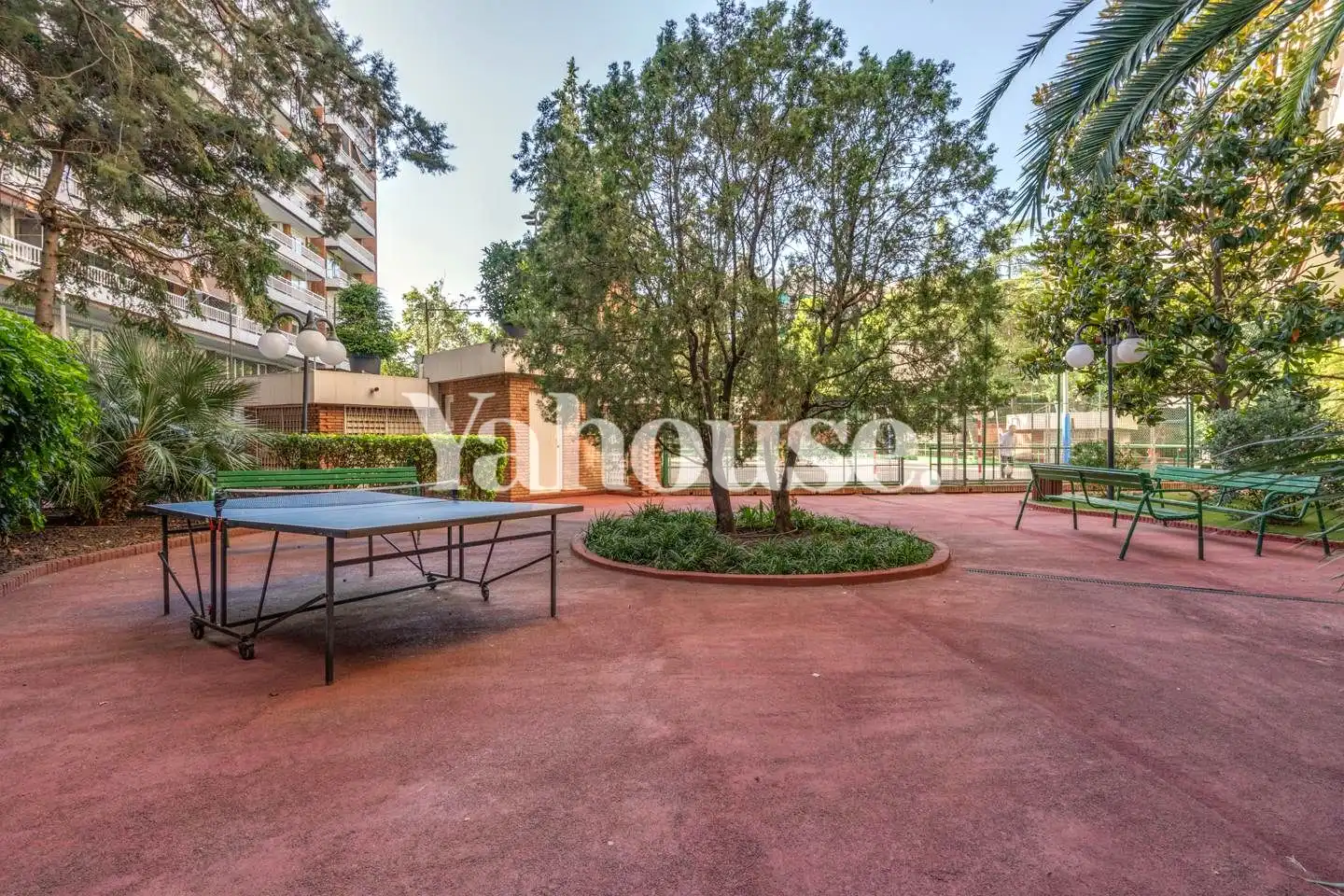 Terrasse von Wohnung zum Verkauf in Barcelona mit Klimaanlage, Heizung und Terrasse