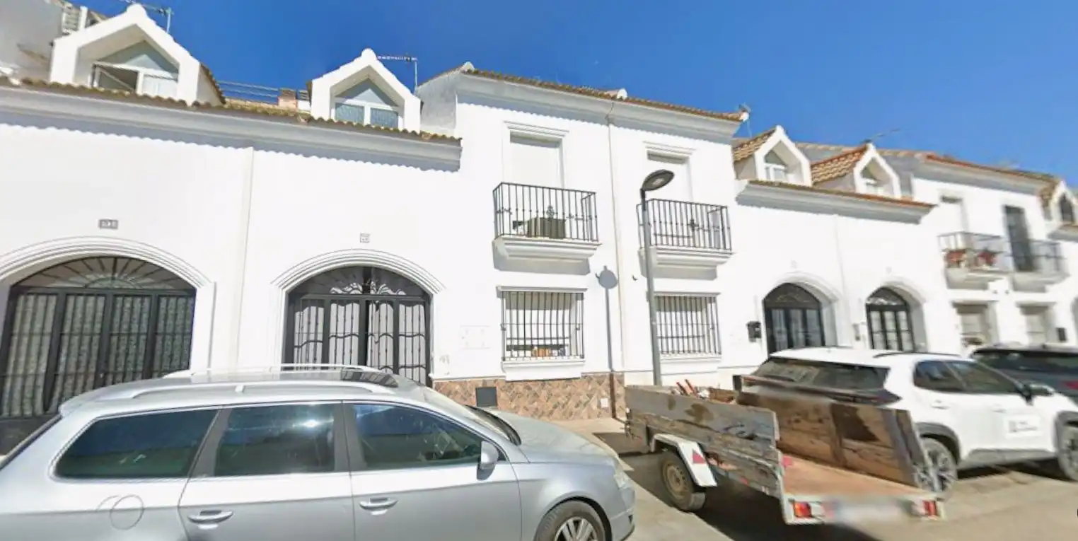 Vista exterior de Piso en venta en Sevilla