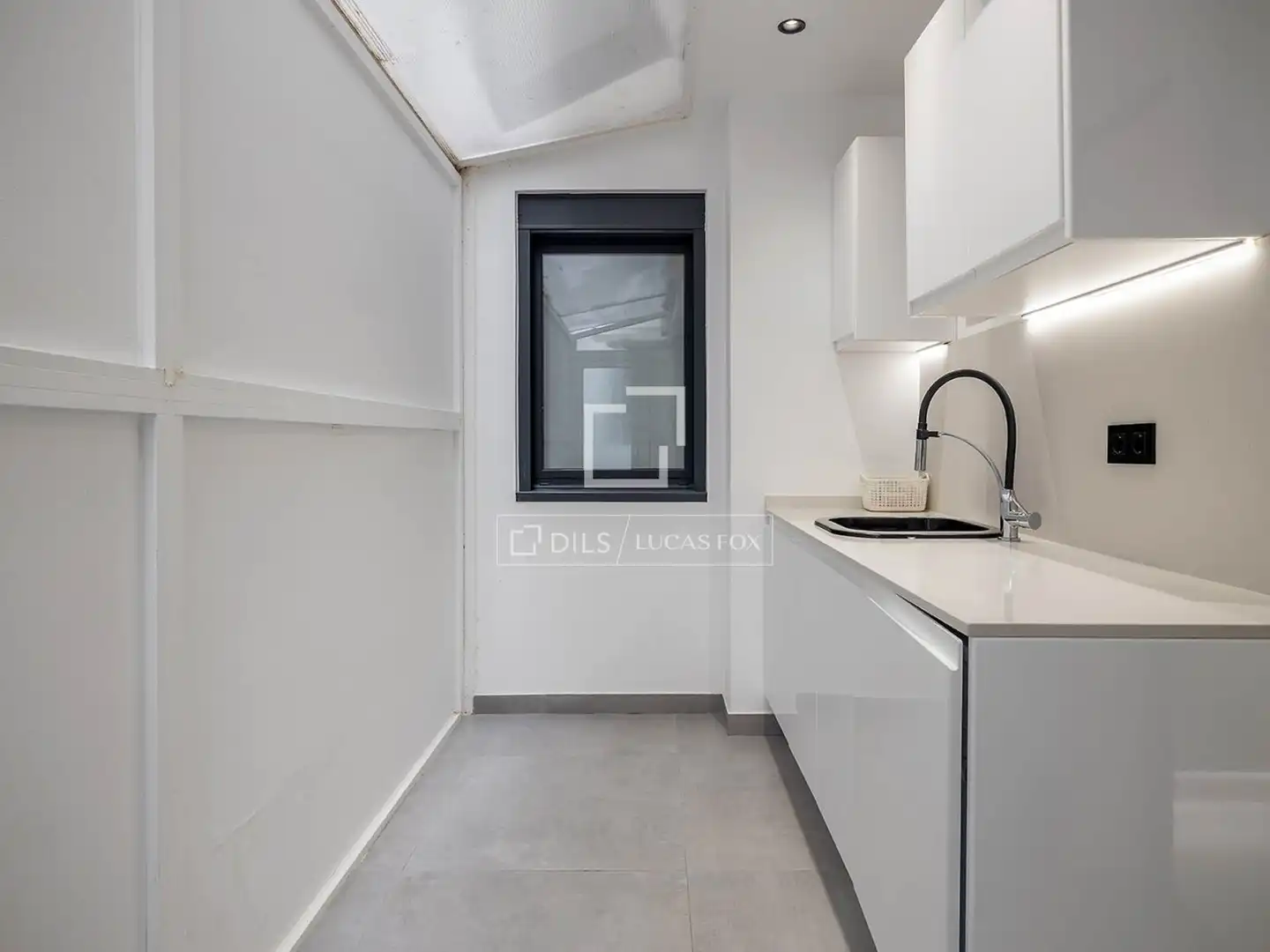 Cocina de Piso en venta en Barcelona con Aire acondicionado, Calefacción y Terraza