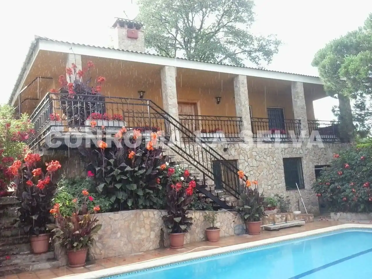Maison avec piscine à vendre à Sils