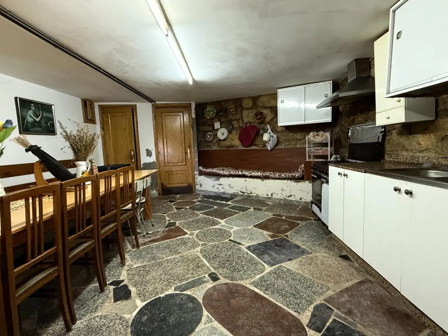 Cuina de Casa o xalet en venda en Pantón amb Calefacció, Parquet i Traster