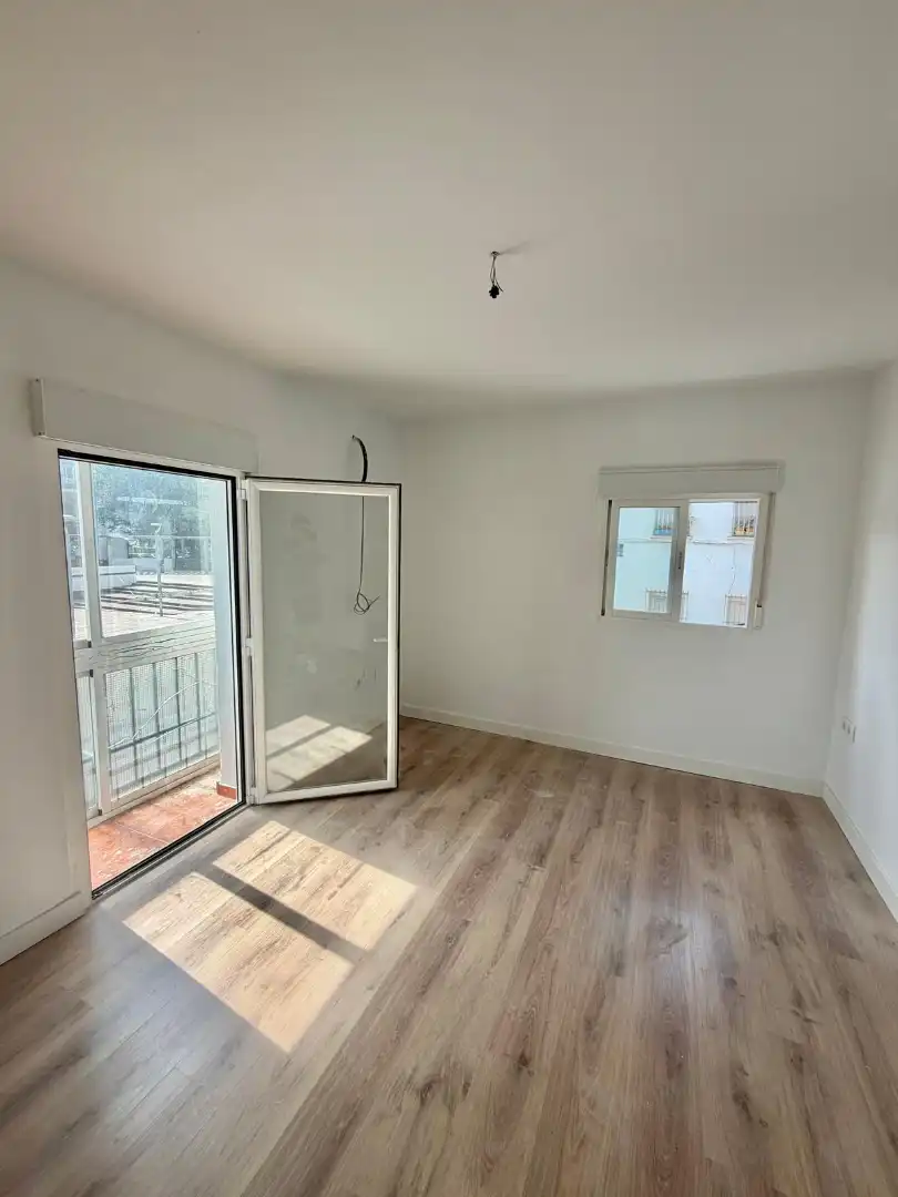 Schlafzimmer von Wohnung zum Verkauf in Jaén mit Balkon