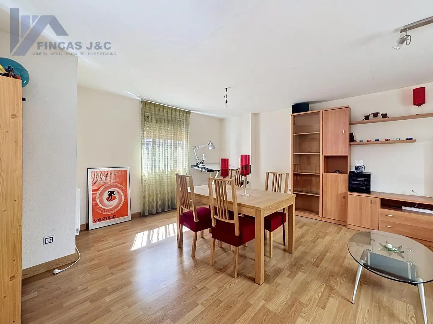 Vista exterior de Piso en venta en Zaragoza con Calefacción