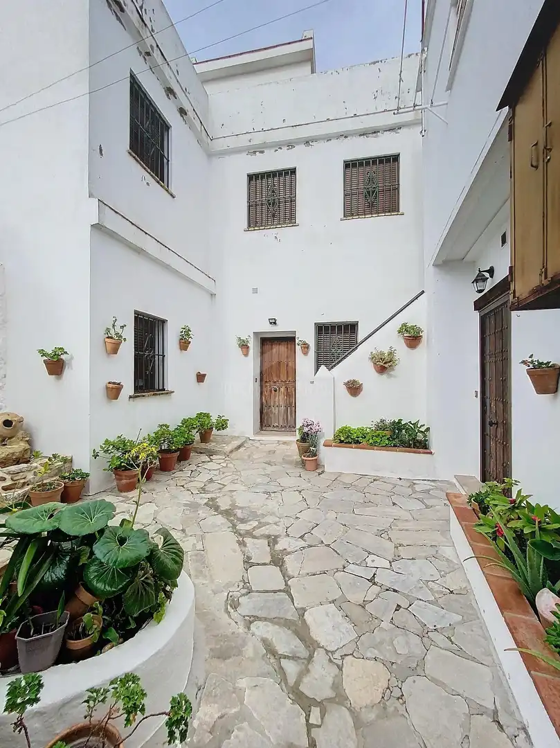 Casa o xalet en venda en Medina Sidonia amb Terrassa, Moblat i Balcó