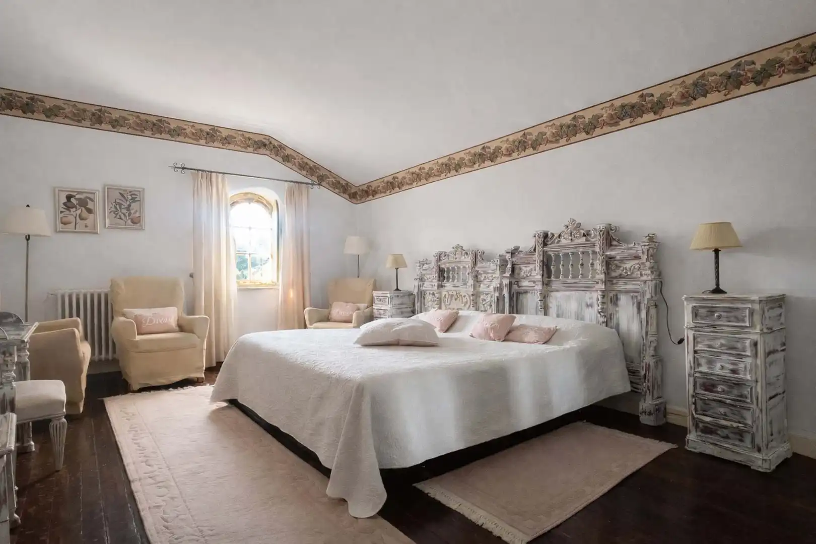 Schlafzimmer von Geschaftsraum zum Verkauf in Santiurde de Toranzo